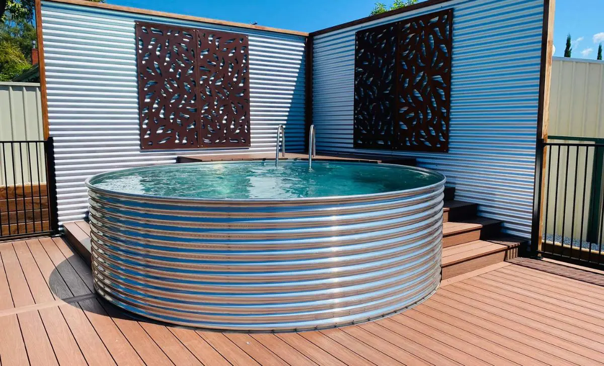 Backyard Plunge Pools