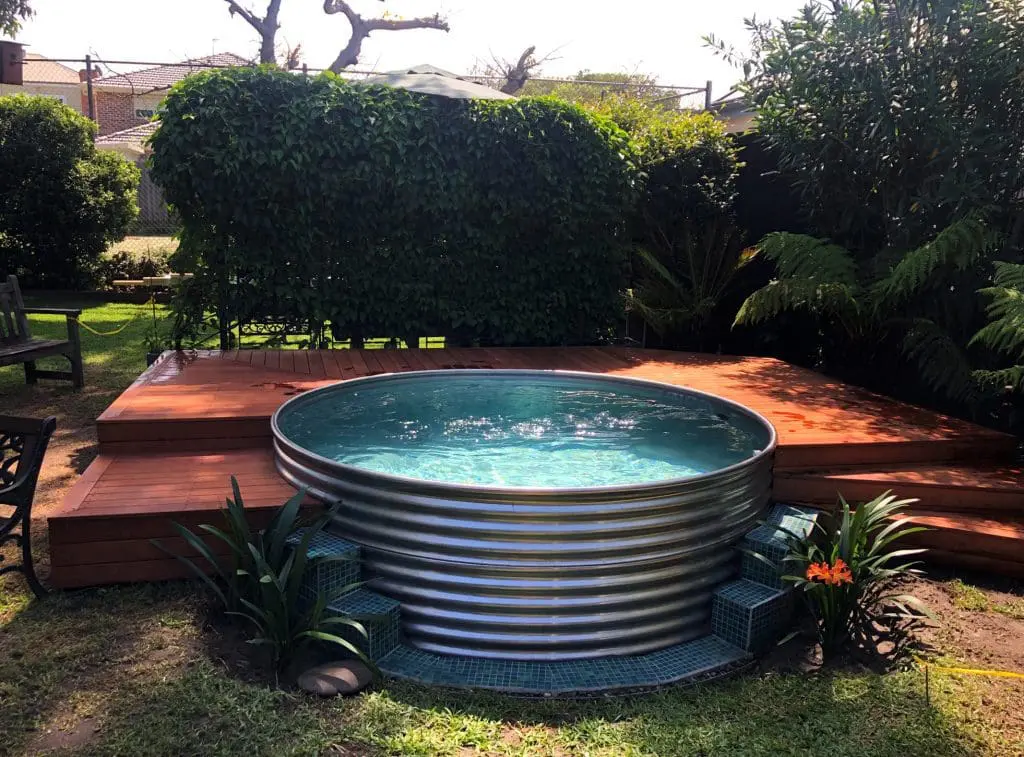 Plunge Pools for Outdoor Living Space